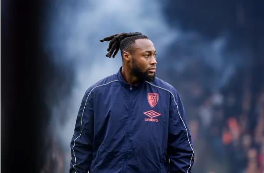 Alan Shearer dùng Milos Kerkez để cảnh báo Liverpool vụ Antoine Semenyo